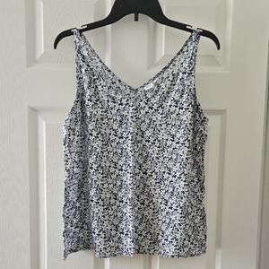 GAP Navy Blue and White Sleeveless Floral Tank Top